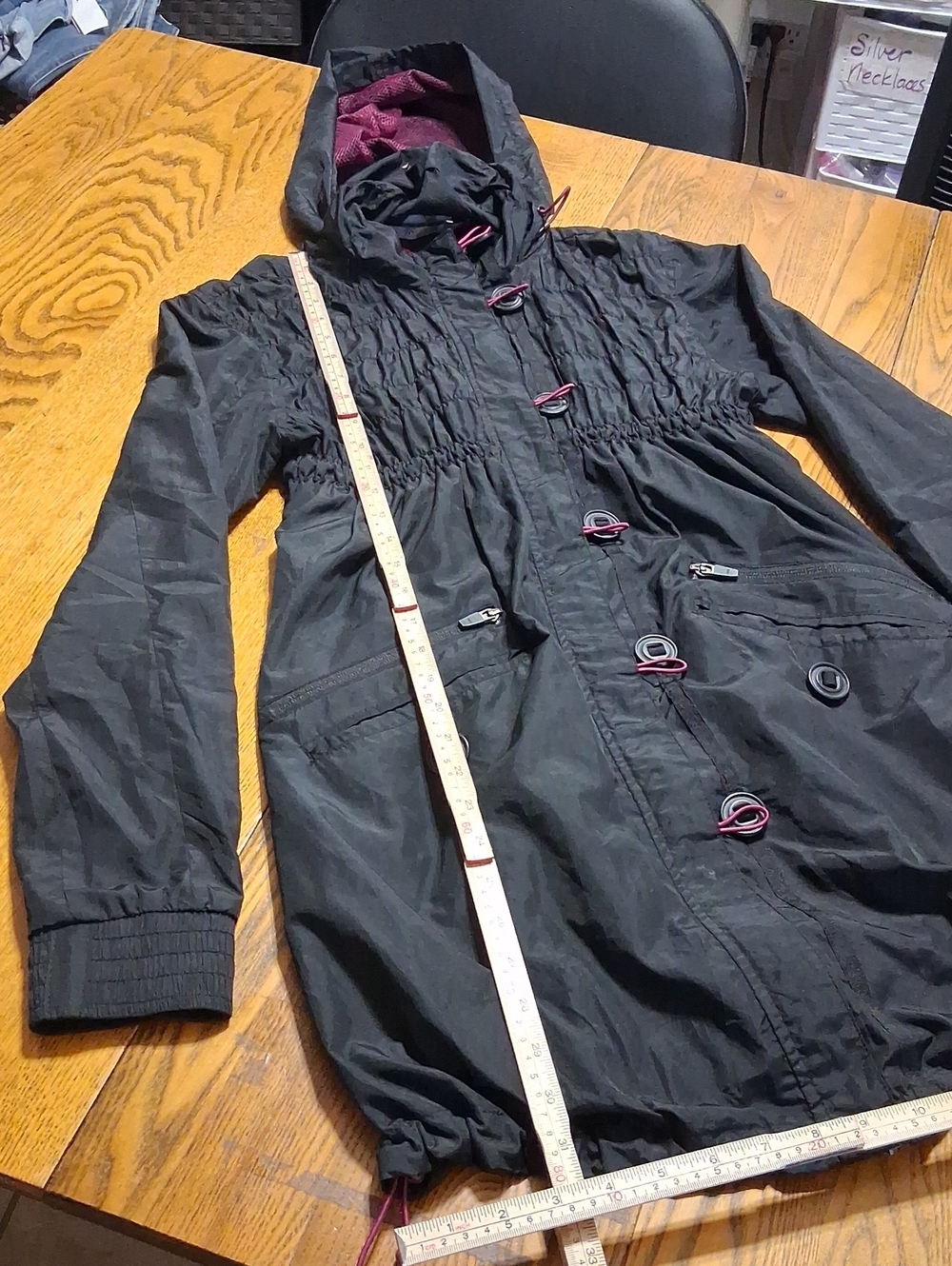 ATHLETA Jacket Womens S / M ?? BLACK Preowned Coat HOOD Exercise Workout - Picture 1 of 10